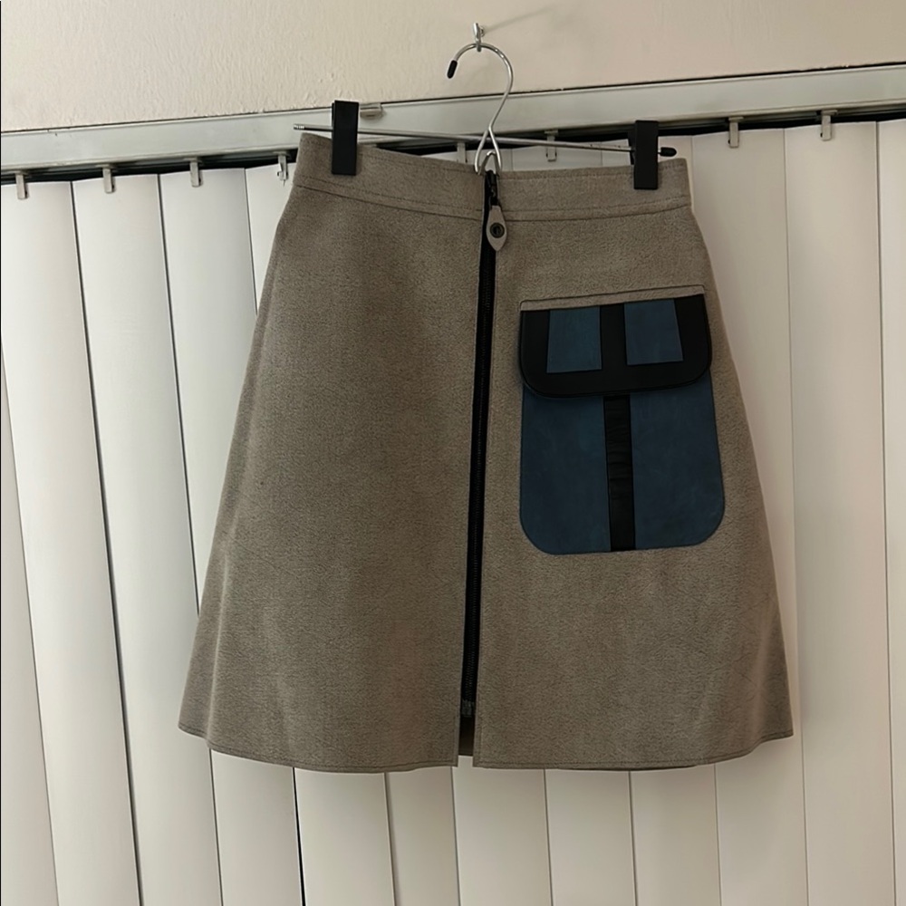 Louis Vuitton Tan A-Line Skirt with Blue Pocket